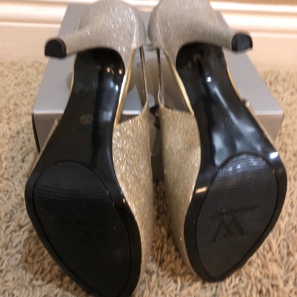 Gold and silver glitter peep toe platform heels - Picture 4 of 8